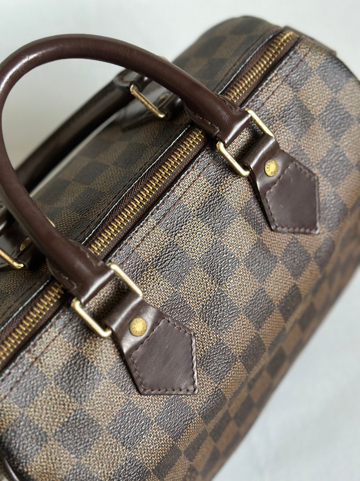 2007 Damier Ebene Canvas Speedy 25 Handbag