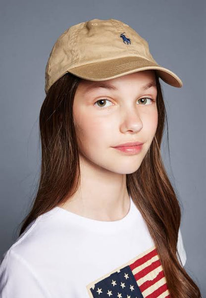 Classic Sports Cap in Light Brown / Beige