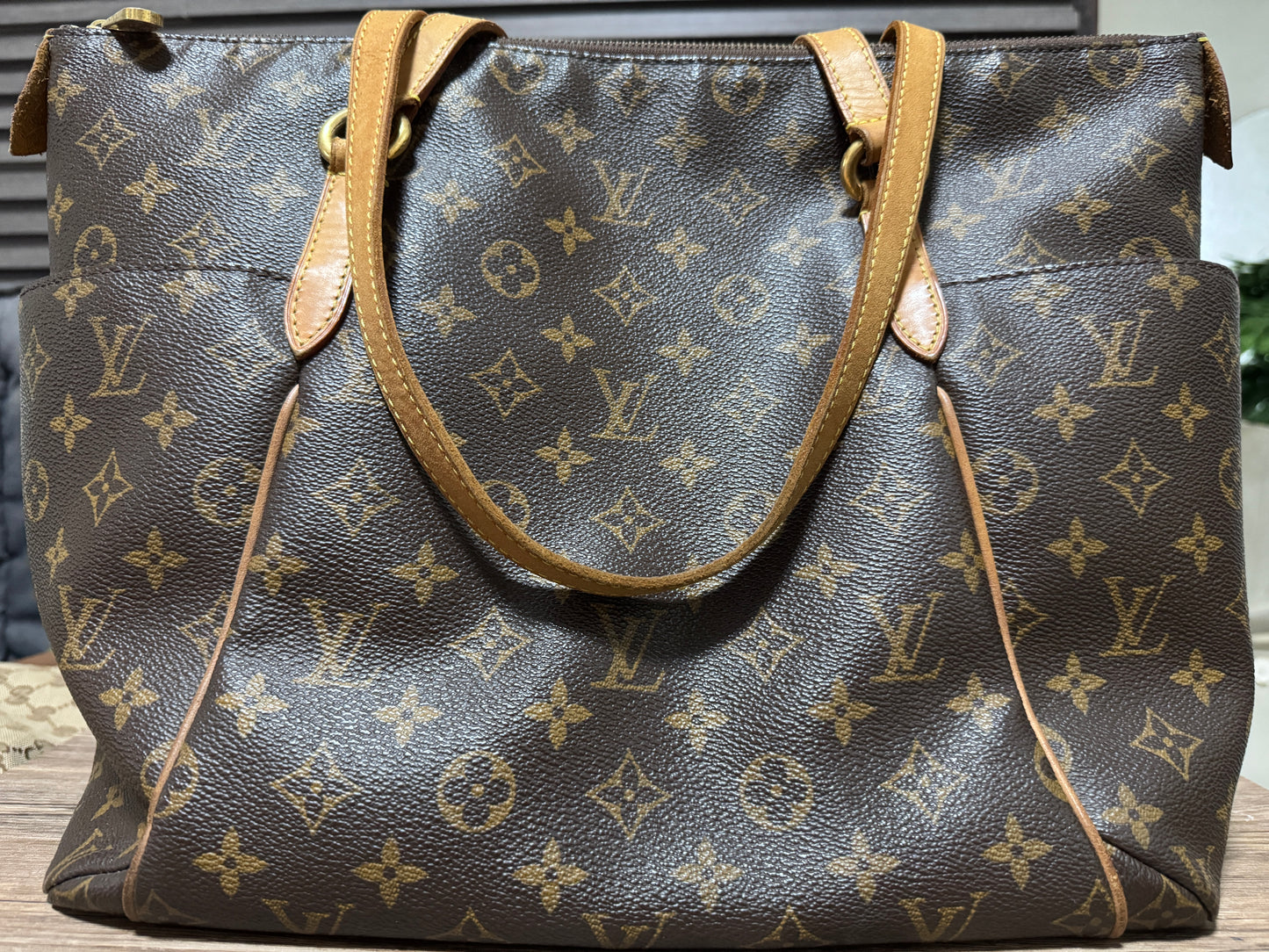 2011 Monogram Totally MM Tote Bag